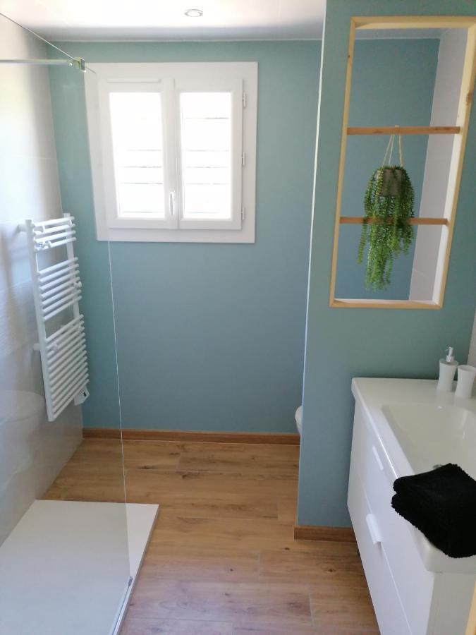 Gite Les Demoiselles Des Sorgues LʼIsle-sur-la-Sorgue Esterno foto